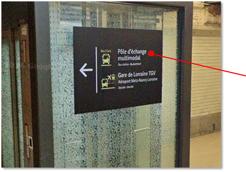 Metz Ville Train Station Signs