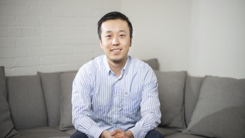 Photo portrait of Henry Shi, co-founder of SnapCommerce and Georgia Tech OMSCS alumnus