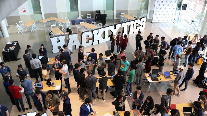 Overview photo of students participating in Hacklytics 22 at Georgia Tech