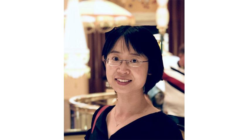 headshot of xiuewei Zhang